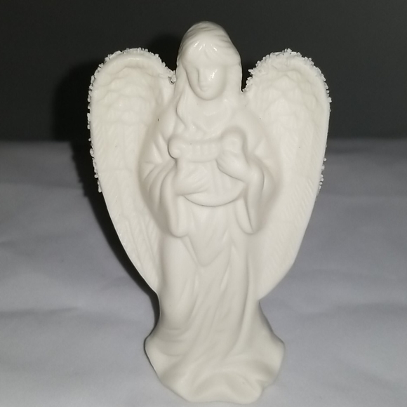Jade Collection 4 Piece Angel Figurines - Picture 5 of 11
